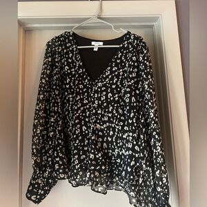 Nine West Black and White Women's Blouse